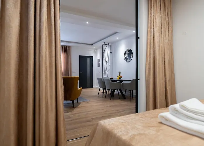 Daire Petra & Rustic Makarska