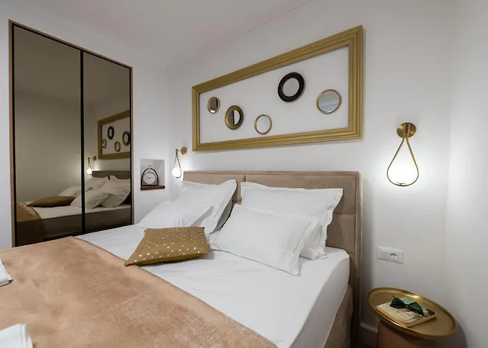 Petra & Rustic * Makarska