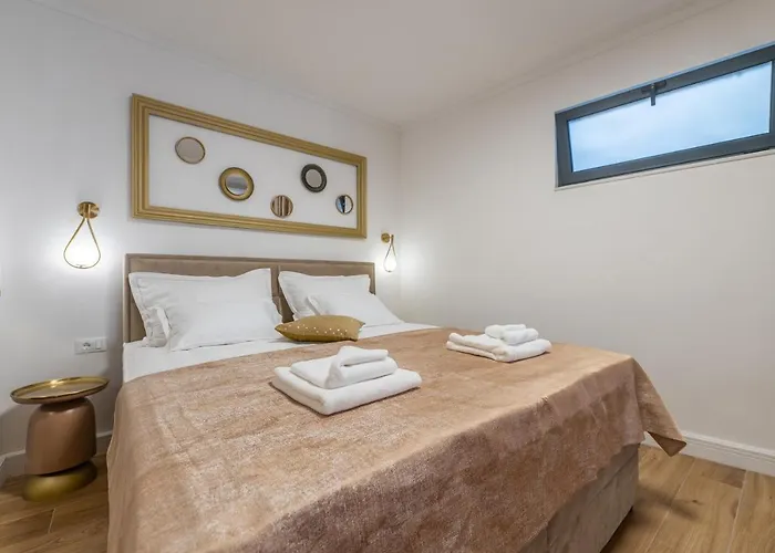 Appartement Petra & Rustic *